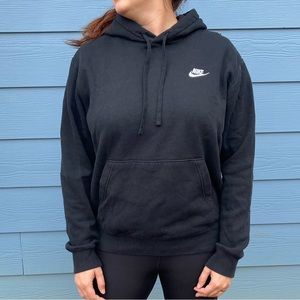 NIKE | Womens Medium Black pullover hoodie